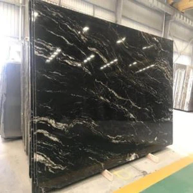 Sort fantasy granit